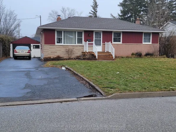 245 Foxbar Rd, Burlington, ON L7L 3A2