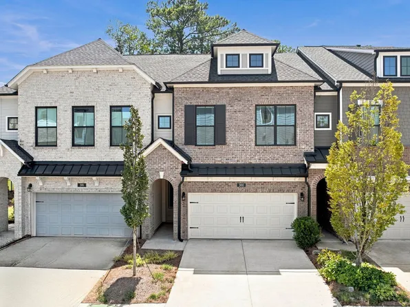 300 Walker Ave, Roswell, GA 30076