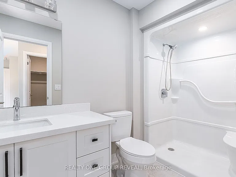 227 Grenfell St #3 — Photo 22