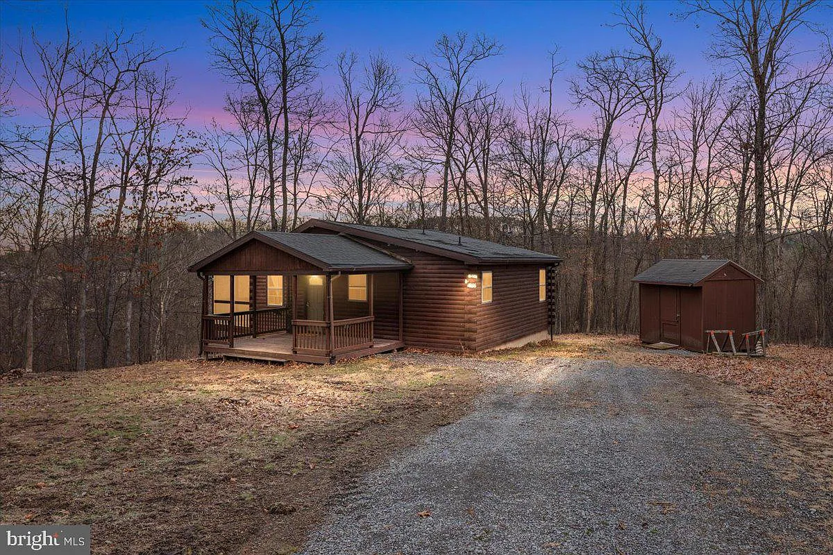 179 Persimmon Tree Ln photo 1