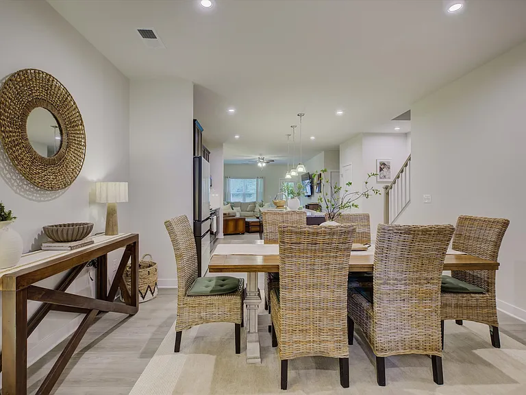 6377 Ashton Park Dr — Photo 8