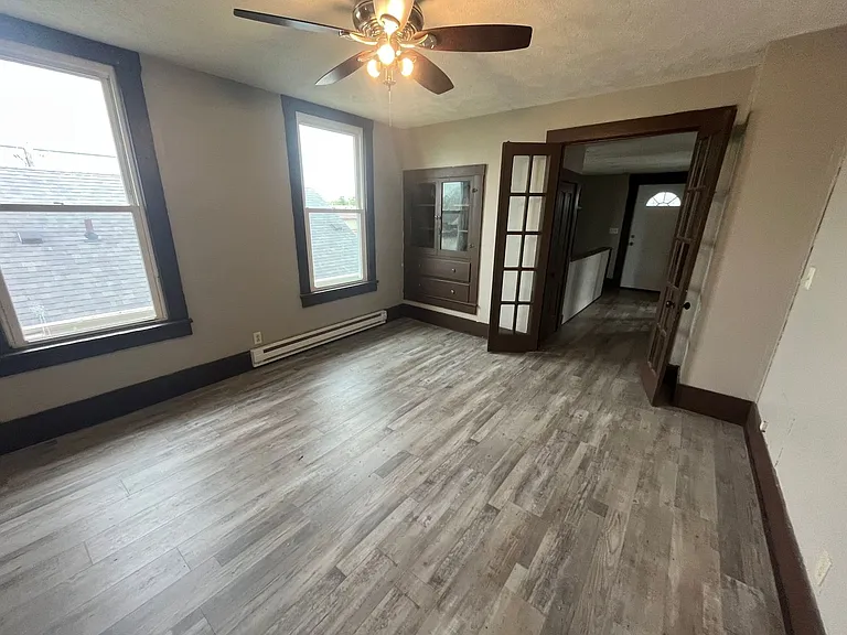 283 W Main Street — Photo 10