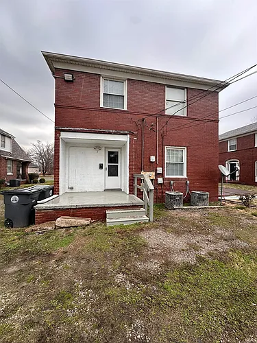 905 Lincoln Ave Photo 1