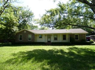 2403 Hillmont Dr, Murfreesboro, TN 37129