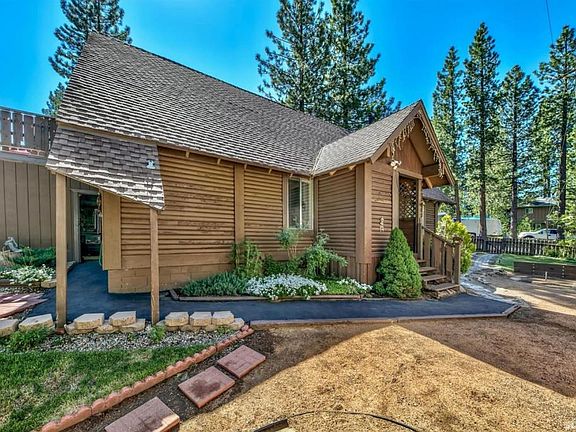 5th image of 896 Edgewood Cir