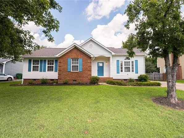 13500 Krislyn Woods Pl, Charlotte, NC 28278