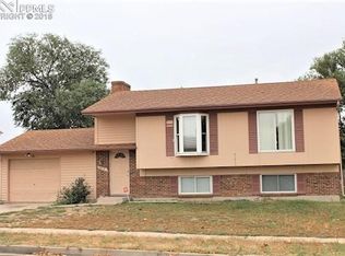 2815 Clarendon Dr, Colorado Springs, CO 80916