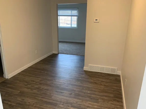 17 River Rd APT 4, Pittsburgh, PA 15238
