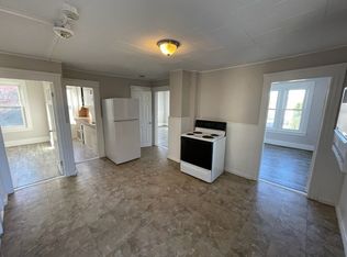 92 Benefit St APT 2, Woonsocket, RI 02895