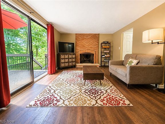 5th image of 1044 Canyon View Rd #703F