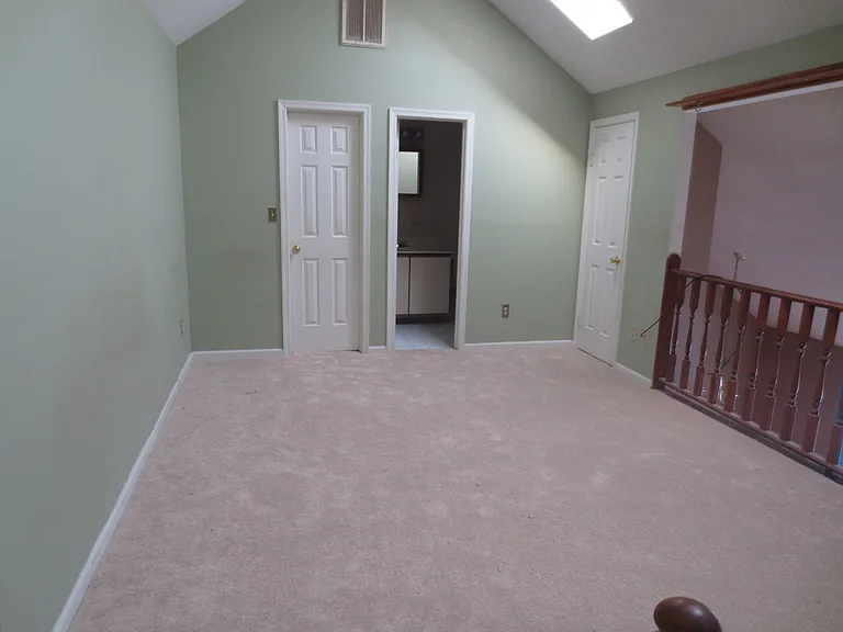 1531 Penrose Arch — Photo 12