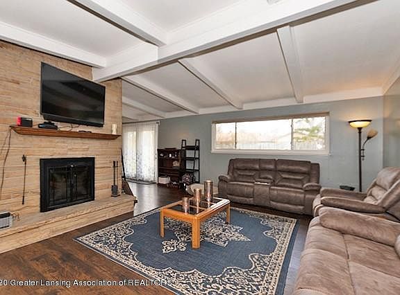 3rd image of 519 Elmshaven Dr
