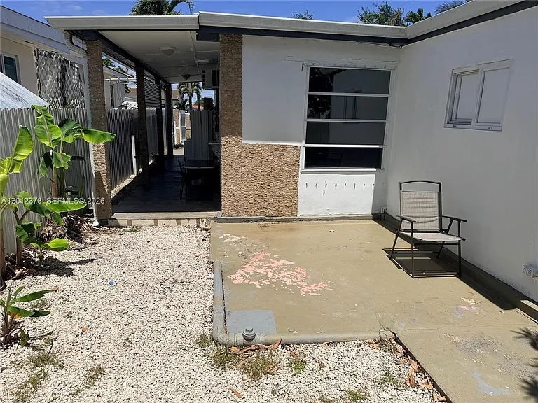 3620 NW 19th St #3 — Photo 10