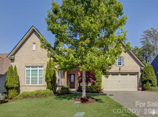15512 Aviary Orchard Way, Charlotte, NC 28278