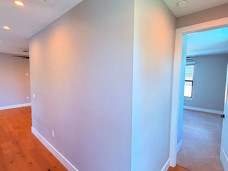 1403 Michigan Ave — Photo 44
