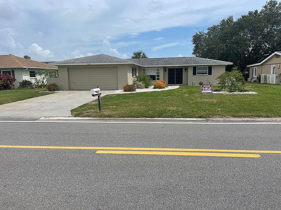 1st image of 832 S Gondola Dr