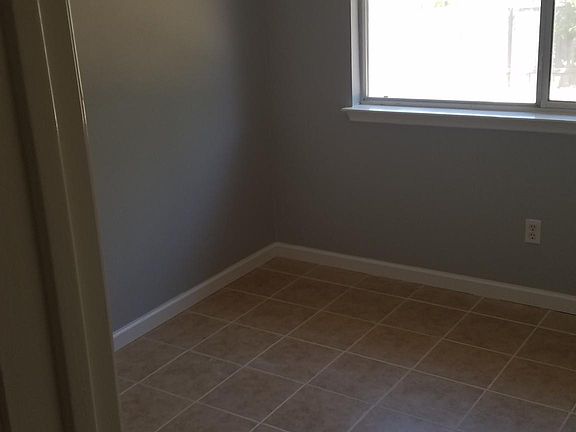 5th image of 2014 Barnett Dr