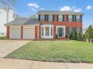 1595 Rosewood Terrace Dr, Ballwin, MO 63021