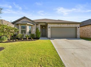 821 Shepperton Way, Justin, TX 76247