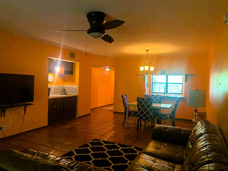 1501 NW 13th St #20 — Photo 2