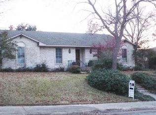 10938 Carissa Dr, Dallas, TX 75218