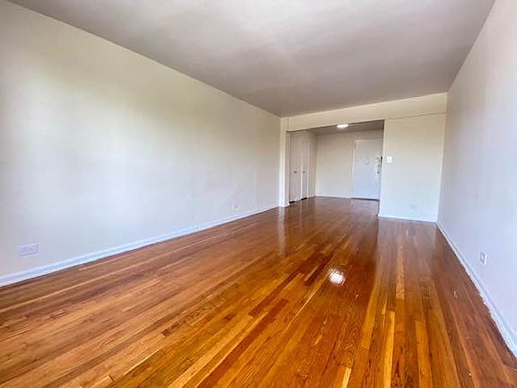 5th image of 38-15 Bowne St #6A