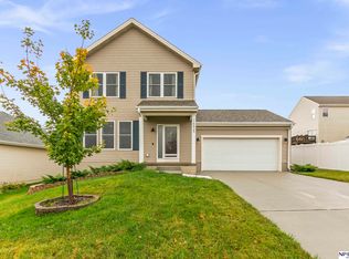 16425 Ohio St, Omaha, NE 68116