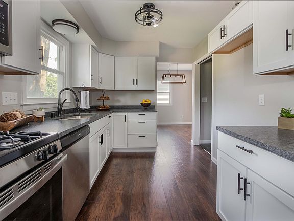 5th image of 2026 Butler Dr