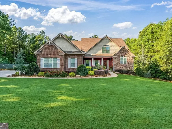 209 Thyme Leaf Way, Locust Grove, GA 30248