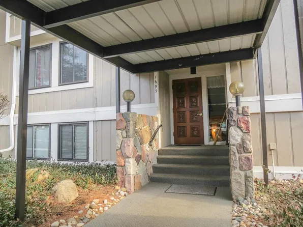 1695 Cliffs Lndg APT 302B, Ypsilanti, MI 48198