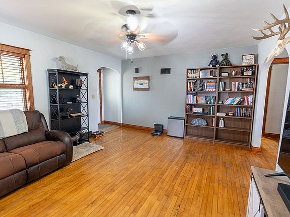5th image of 548 W Hudson Street