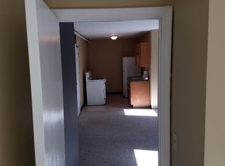 21 Kosciuszko St APT 6, Manchester, NH 03101