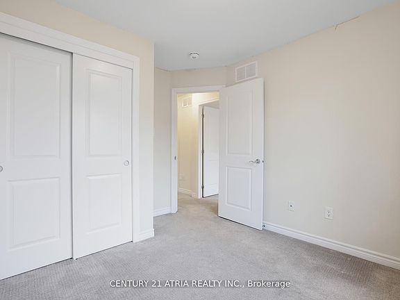 3rd image of 14 Rookie Cres