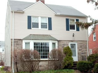 4390 Silsby Rd, University Heights, OH 44118