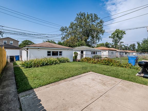 4th image of 10226 S Torrence Ave