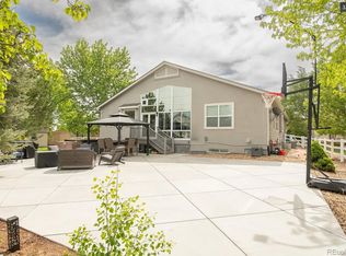 1510 S De Gaulle Cir, Aurora, CO 80018