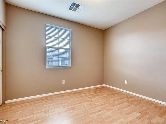 5th image of 9120 Alpine Grove Ave #Ut-101