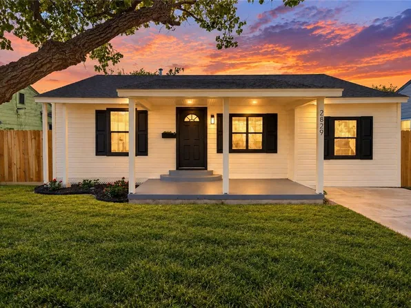 2829 Sarita St, Corpus Christi, TX 78405