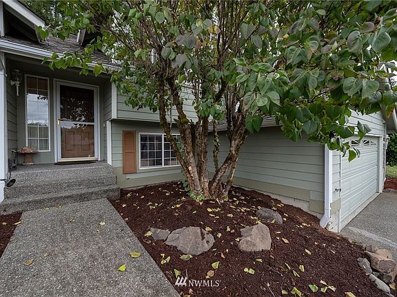 2nd image of 25708 Cumberland Way