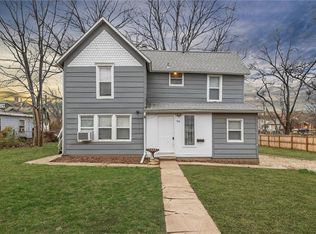 516 S Oak St, Ottawa, KS 66067