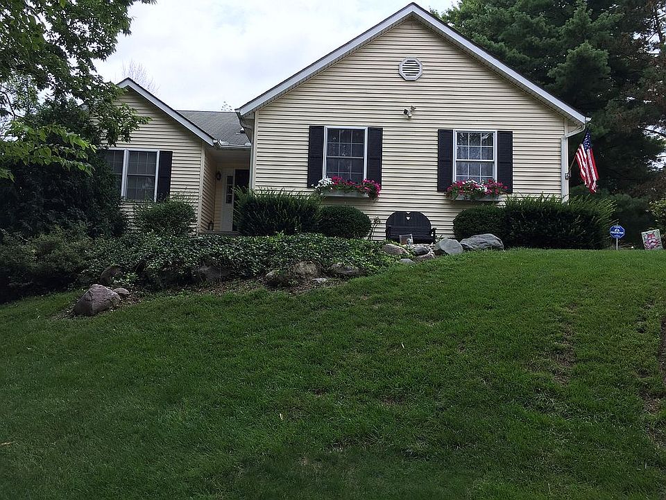 1st image of 6930 Lesley Ln