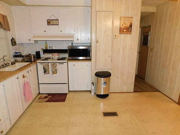 5th image of 630 Linda Ln