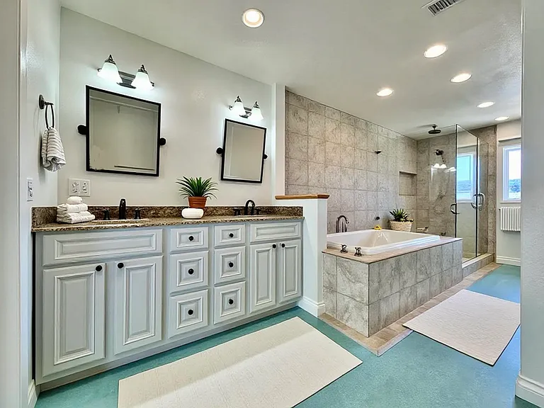 9 Serena Ct — Photo 26