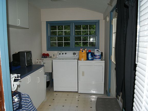 5th image of 5731 Gilbert Dr