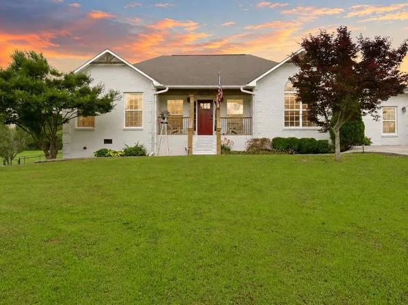 40 Sydney Dr, Scottsboro, AL 35769