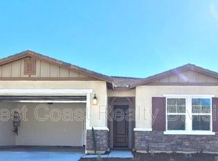 28139 Schola Dr, Menifee, CA 92585