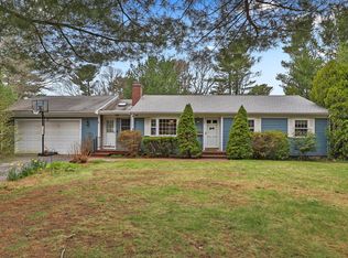 3 Lietrim Cir, Centerville, MA 02632