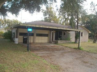 510 E Fm 1093 Rd, Wallis, TX 77485