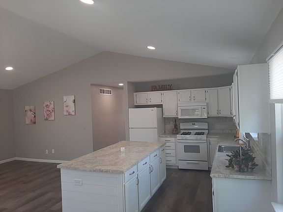 2nd image of 29125 Eton St
