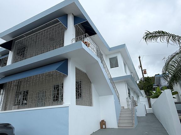 2nd image of 414 Calle Duay